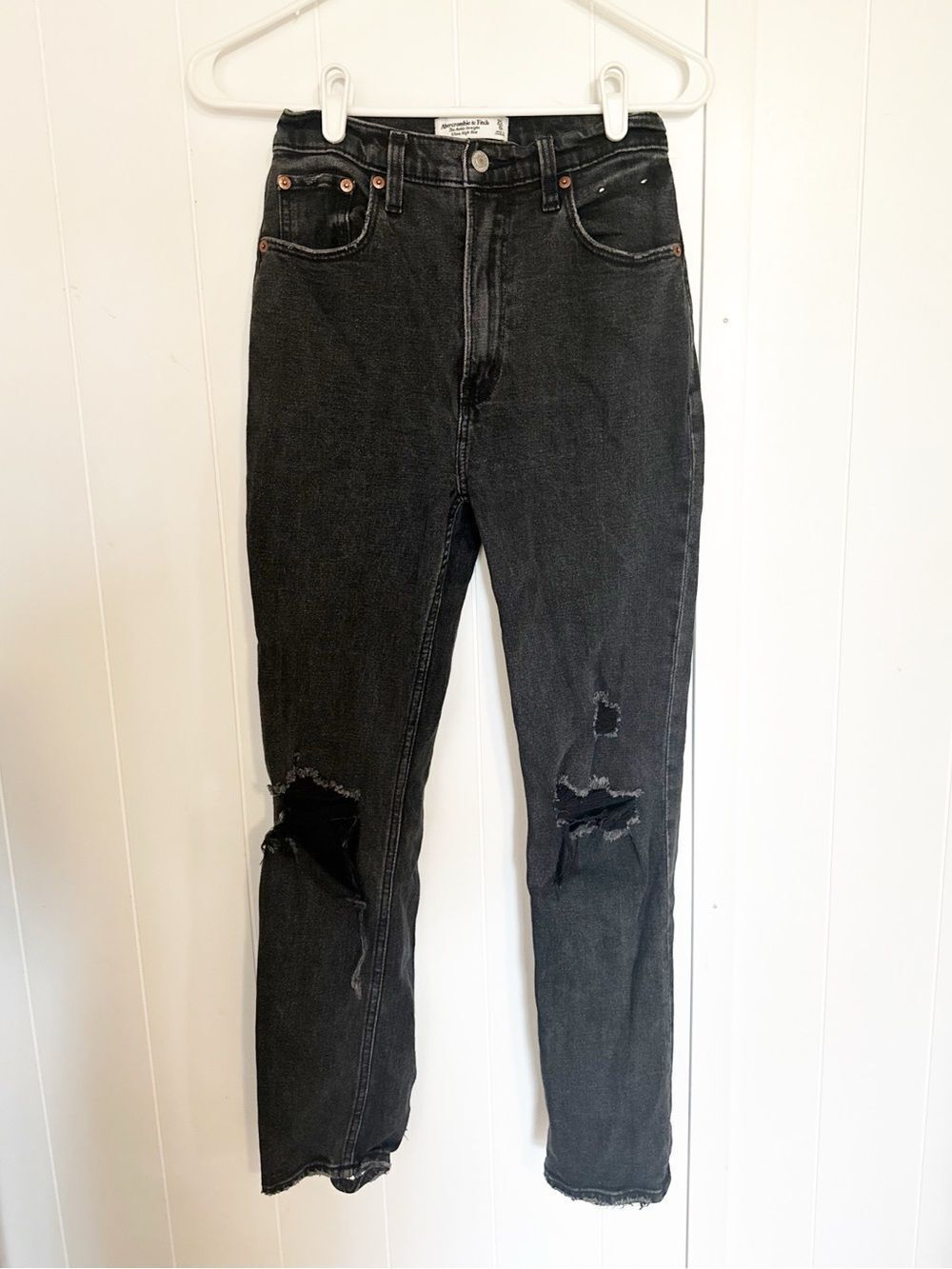 Abercrombie and fitch ankle straight high rise jeans black size 25